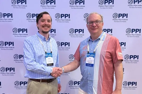 Patrick Vibien (right), P.Eng., director of engineering of the PPI’s Power & Communications Division congratulates Christian Herrild of Teel Plastics for being named the 2022 Member of the Year for the division. | NEW TOP SLOTS ANNOUNCED BY PPI POWER & COMMUNICATIONS DIVISION 