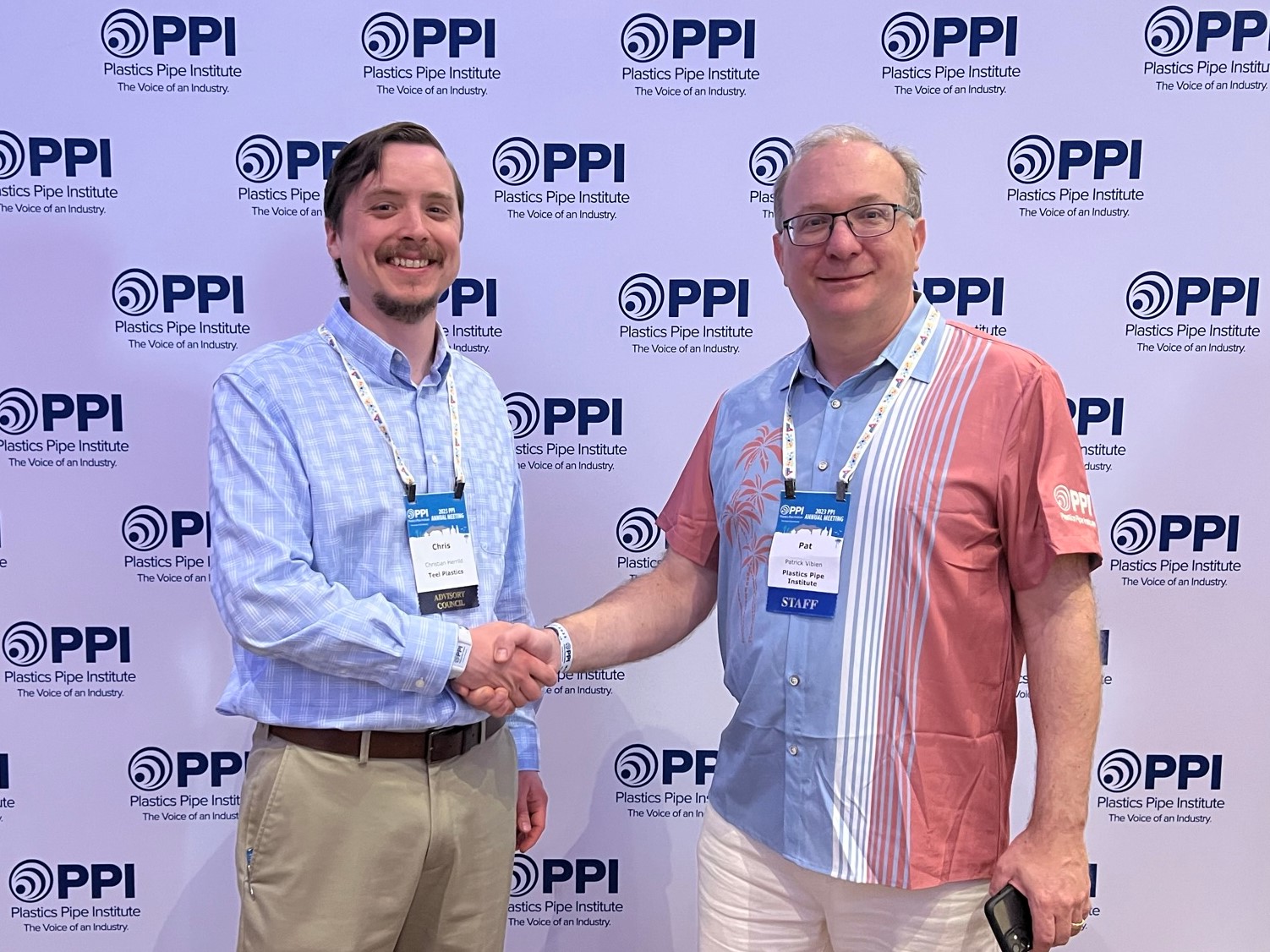Patrick Vibien (right), P.Eng., director of engineering of the PPI’s Power & Communications Division congratulates Christian Herrild of Teel Plastics for being named the 2022 Member of the Year for the division. | NEW TOP SLOTS ANNOUNCED BY PPI POWER & COMMUNICATIONS DIVISION 