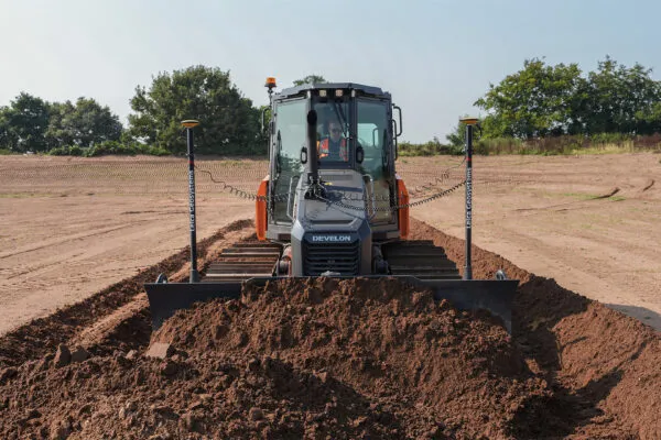 Leica Geosystems and Develon Expand 3D Machine Control Options for DD100 and DD130 Dozers