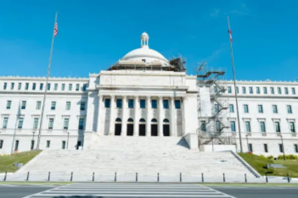 Conserving a Terra-Cotta Cornice and Puertorican Patrimony: Dome of the Capitol Building Restoration Project