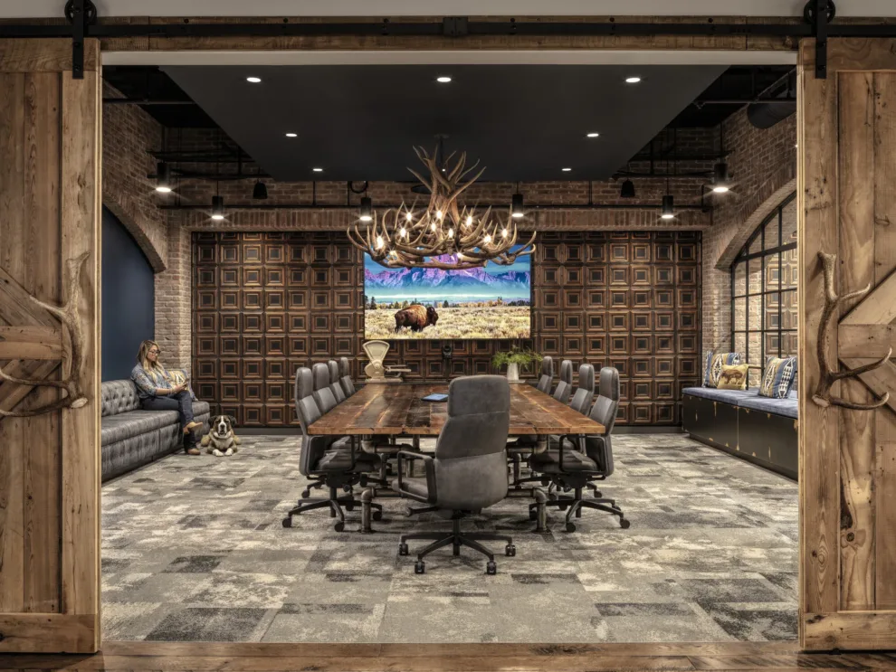 Lawrence Group Takes Socium Advisors’ Expanded Workplace to New Frontier in Design