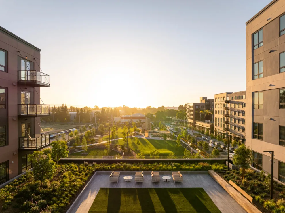 MVE + PARTNERS COMPLETES $290M ORLO AND ALBA  