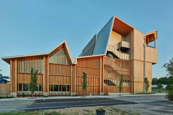 UofA Anthony Timberlands Center for Design and Materials Innovation. Photo Credit: Tim Hursley. | Mercer Mass Timber Achieves Landmark Chain-of-Custody Milestone at University of Arkansas’ New Anthony Timberlands Center for Design and Materials Innovation